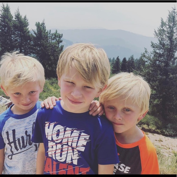 Meet your Posher, Holly - Picture 14 of 15